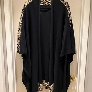 St. John Collection Black Knit kimono style wrap w/animal print along top